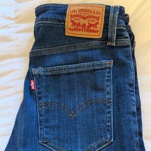 Levi's Women's Dark Blue Denim Jeans